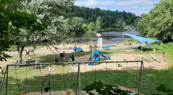 Plage familiale à Ste-Émélie