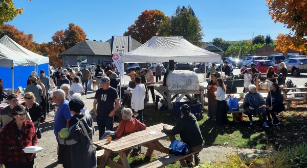 Marché public de Ste-Émélie